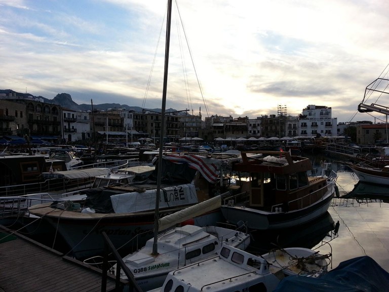 Girne Gezi Günlüğü, Kuzey Kıbrıs Türk Cumhuriyeti Hayat… Futbol