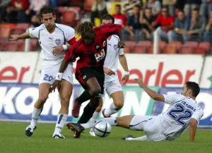 30.Eylul.2004.UEFA.Kupasi.1.Tur.2.Maci.Genclerbirligi1-1Egaleo -4-