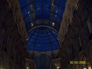 30 Eylul 2008 - Galleria Vittorio Emanuele II, Milano, Italya -02-