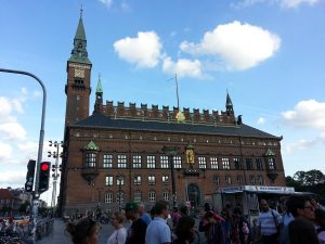 26 Temmuz 2016 - Kopenhag Belediye Binasi (Copenhagen City Hall), Kopenhad, Danimarka